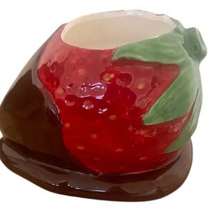 DW Home Chocolate Covered Strawberry Candle – Strong Scent